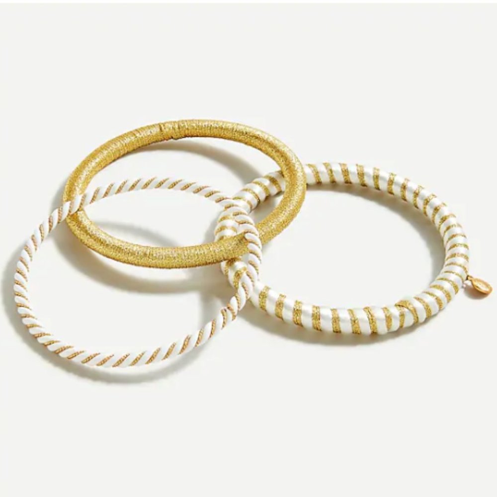 Wrapped bangle set
